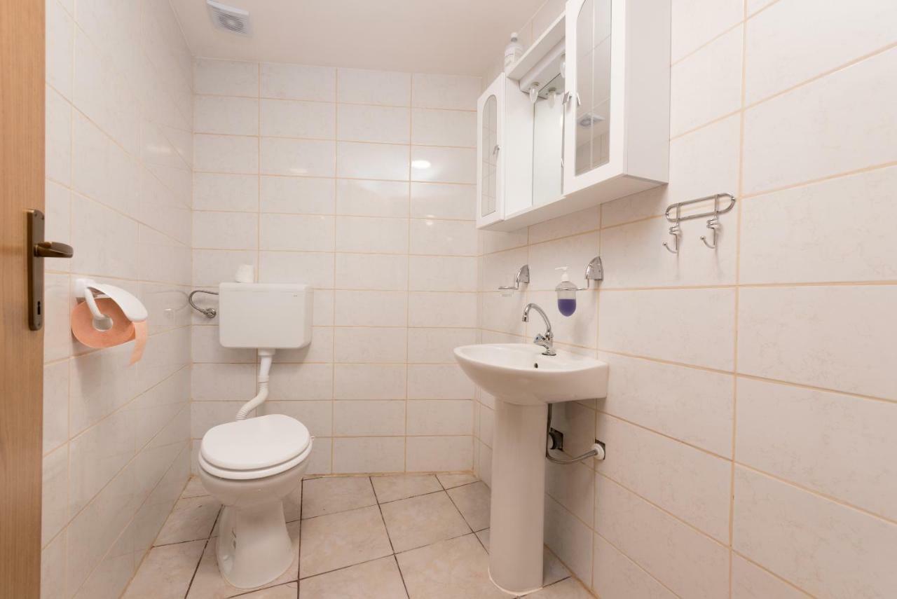 Apartman Sigurnjak Матулі Екстер'єр фото